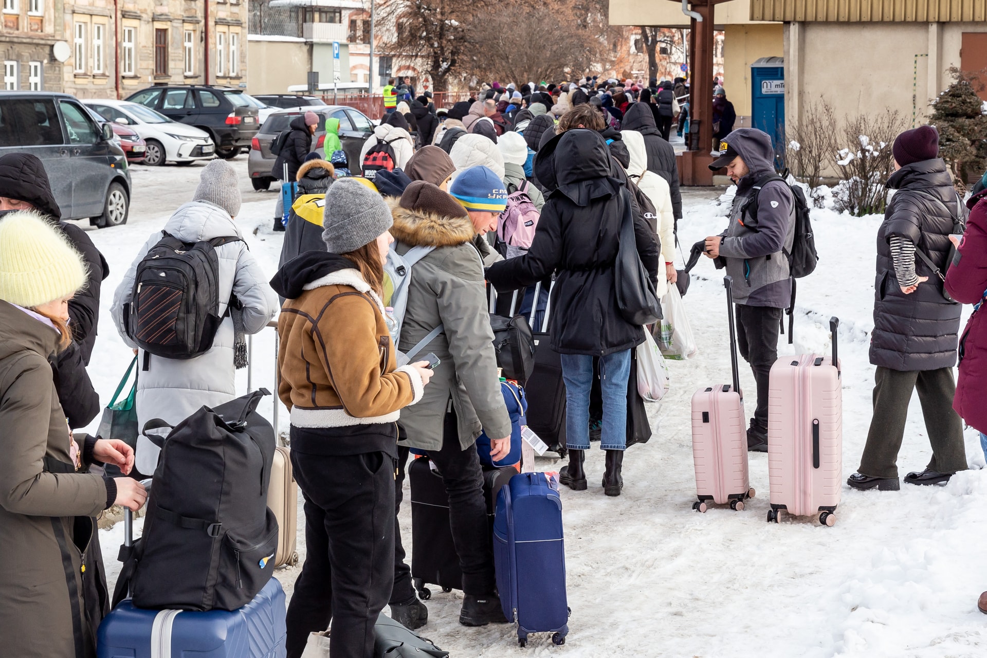 Csaknem hatezer menekült érkezett Ukrajnából