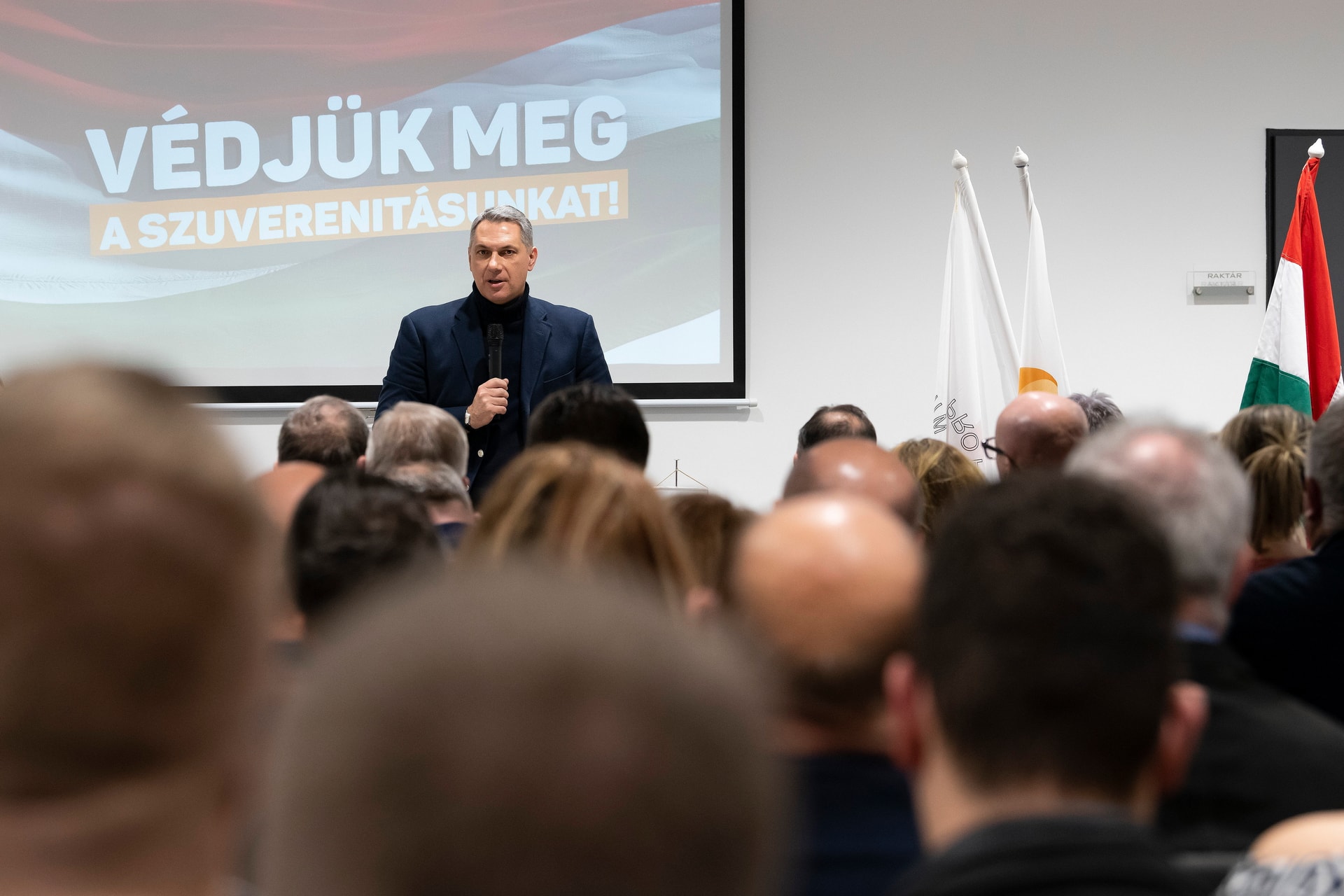 Lázár János: A magyar társadalom 70-80 százaléka elutasítja Ukrajna uniós csatlakozását