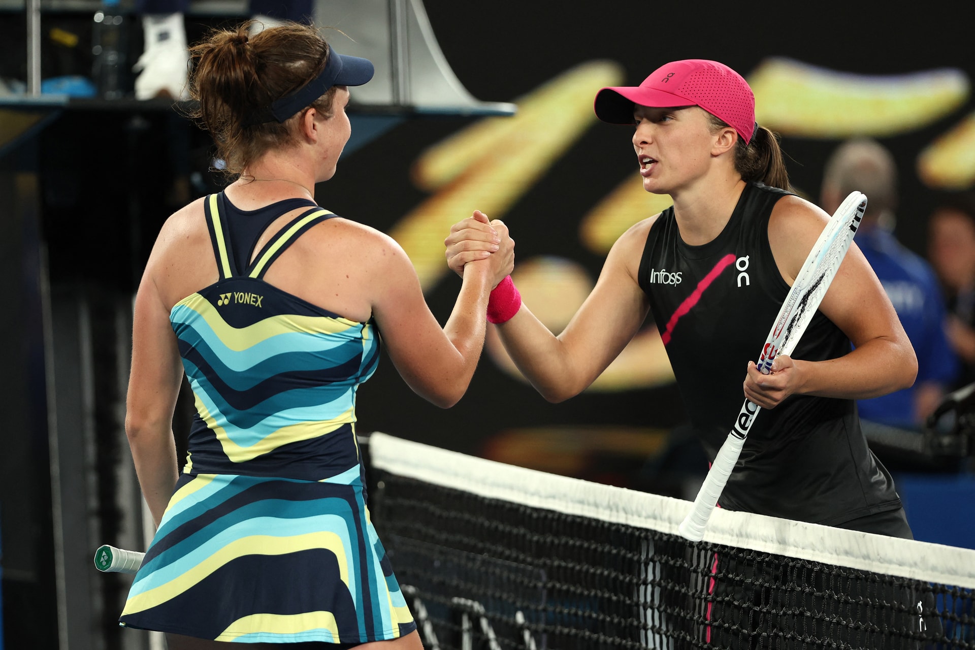 Australian Open: Kiesett a női világelső Swiatek