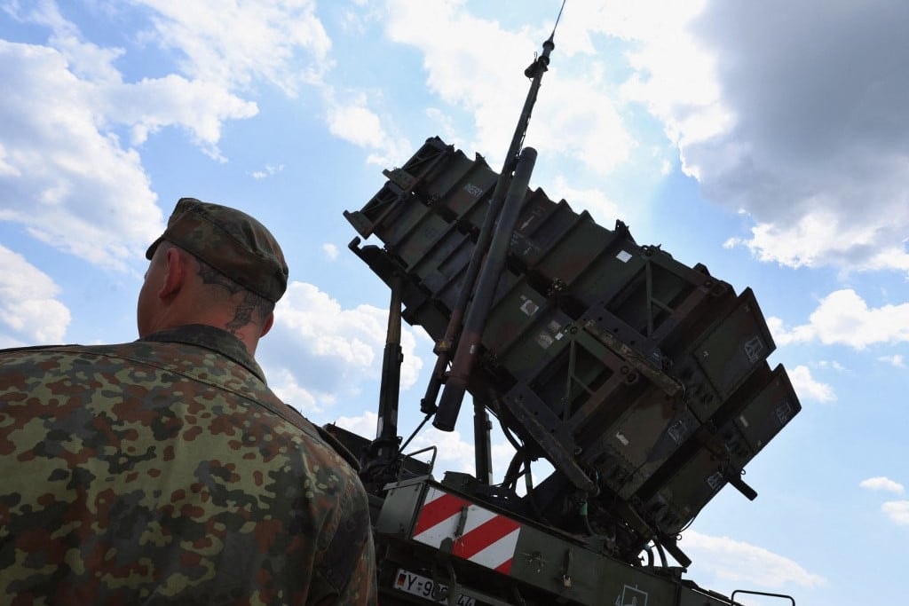 Zelenszkij Patriot légvédelmi rakéták hazai gyártását sürgette