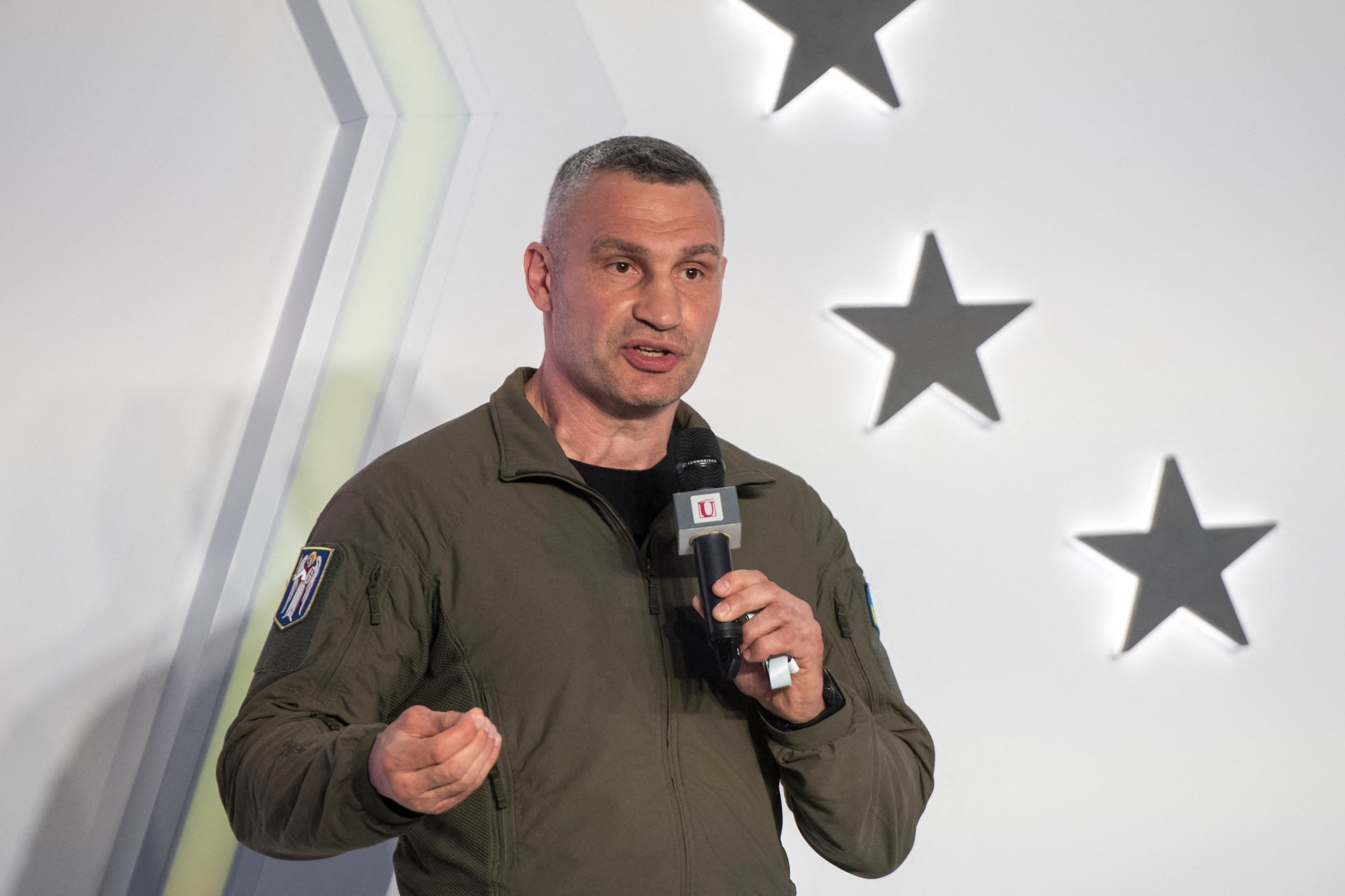 Klicsko: Ukrajna tekintélyelvű uralom felé halad