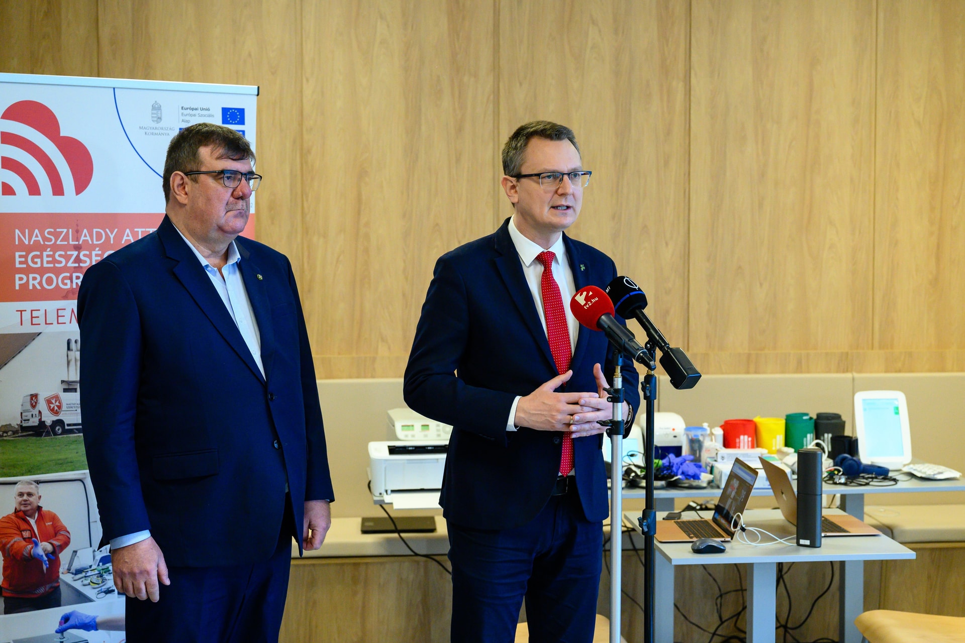 Rétvári Bence: A digitális egészségügyi alapellátás időkapuja Bicskén van
