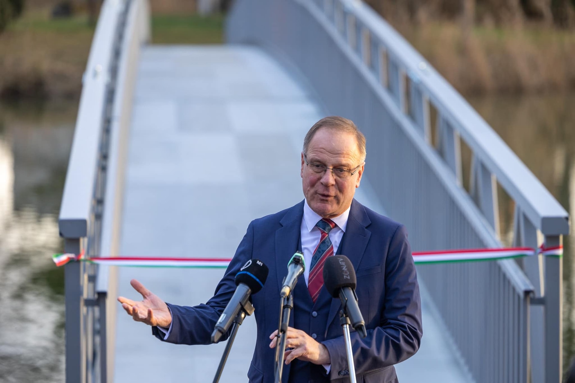 Navracsics: Az uniós források jelentős mértékben hozzájárulnak a magyar fejlesztéspolitikához