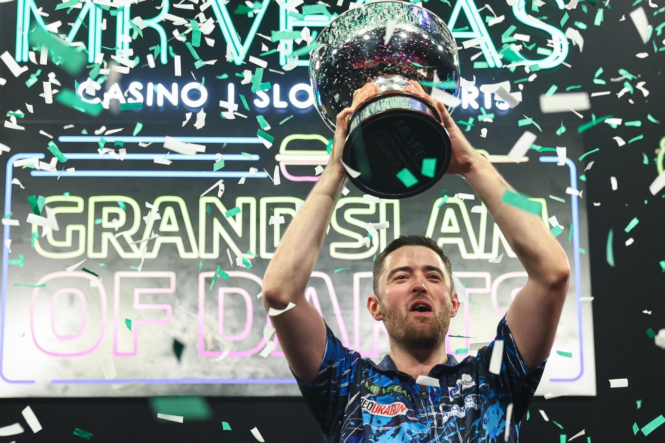 Darts-vb: Luke Humphries a világbajnok!