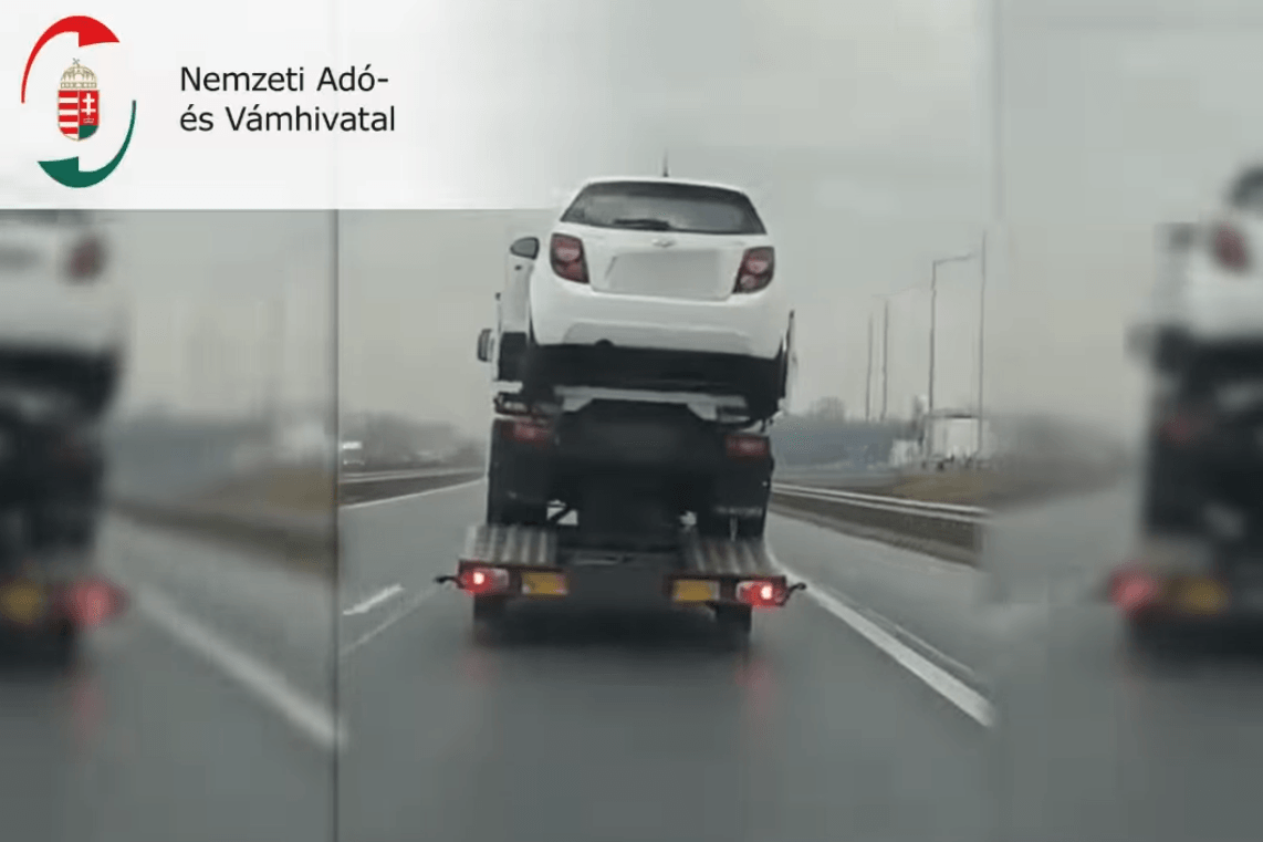 NAV: jelentős túlsúllyal közlekedett egy román autó az M5-ös autópályán