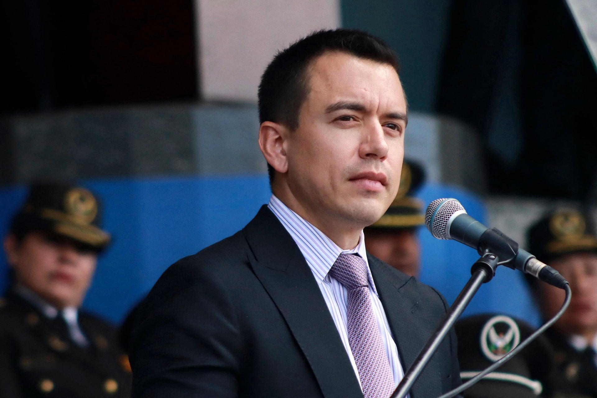 Drogbandák és terrorista szervezetek tízezreit számolják fel Ecuadorban