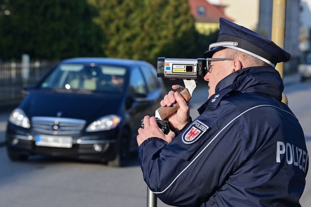 Félelmetes traffipaxok szűrik ki a gyorshajtókat