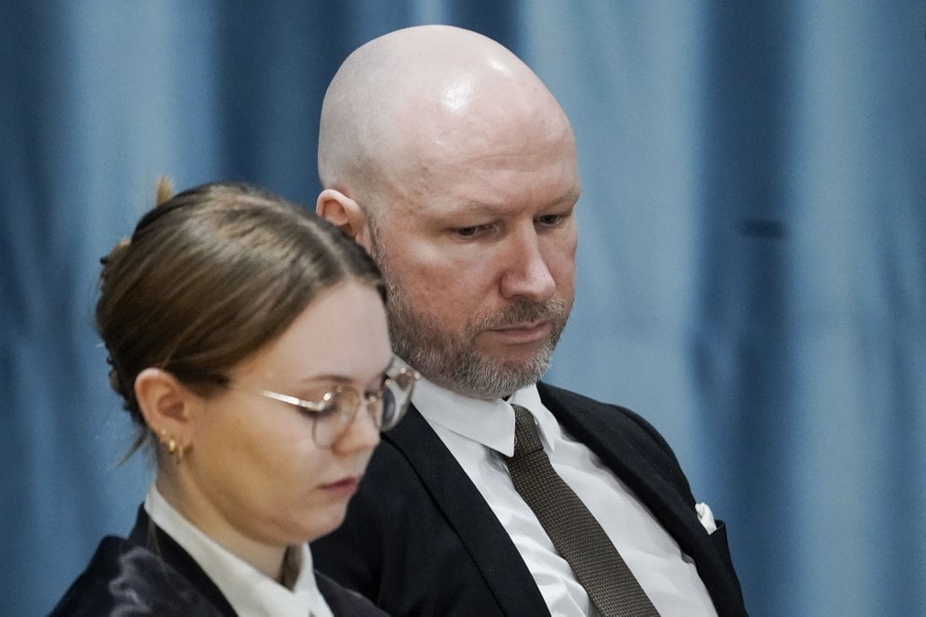 A norvég tömeggyilkos Anders Breivik elvesztette a magánzárkája miatt indított pert