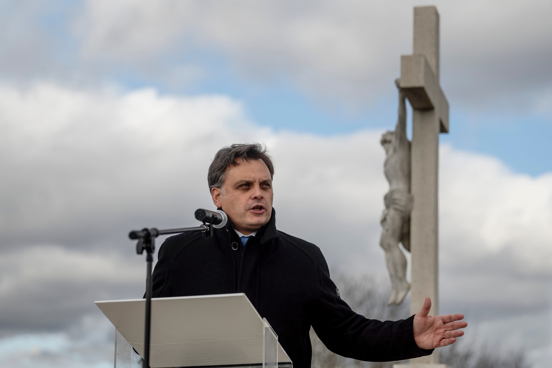 Latorcai Csaba: Magyarország és Európa jövője az összetartó közösségek erejében van