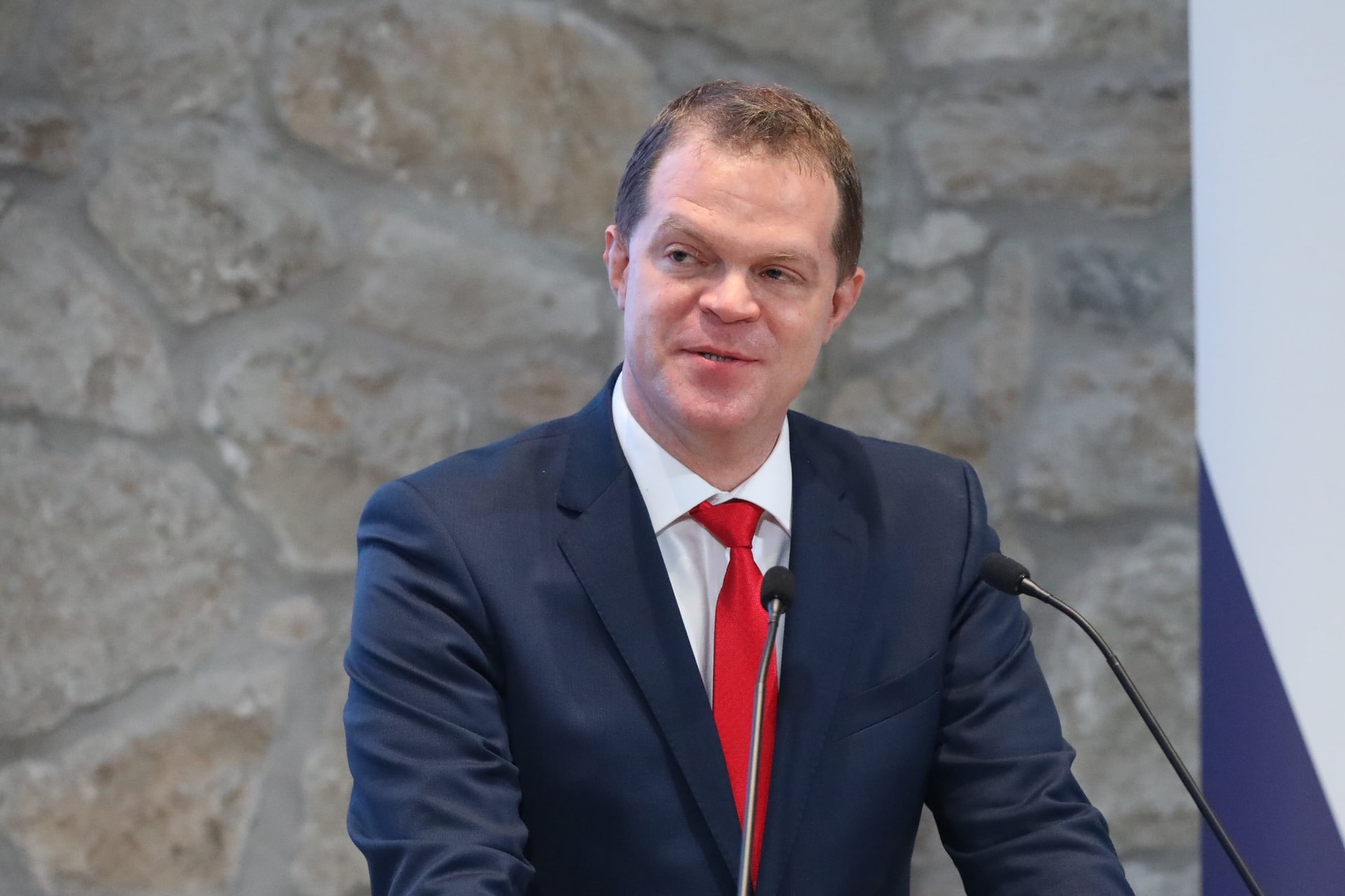 Koltay András: A biztonságos internet illúzió, de lehet növelni a biztonságot