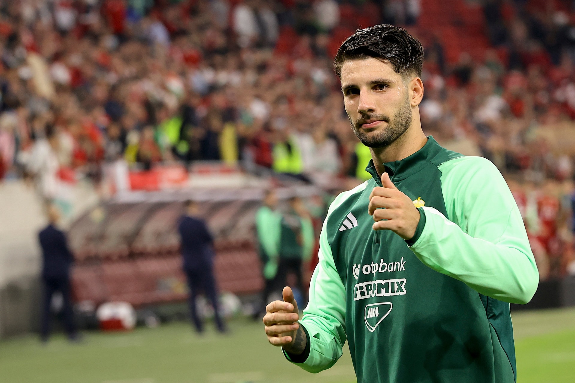 Ezzel a luxusautóval jár Liverpoolban Szoboszlai Dominik + VIDEÓ