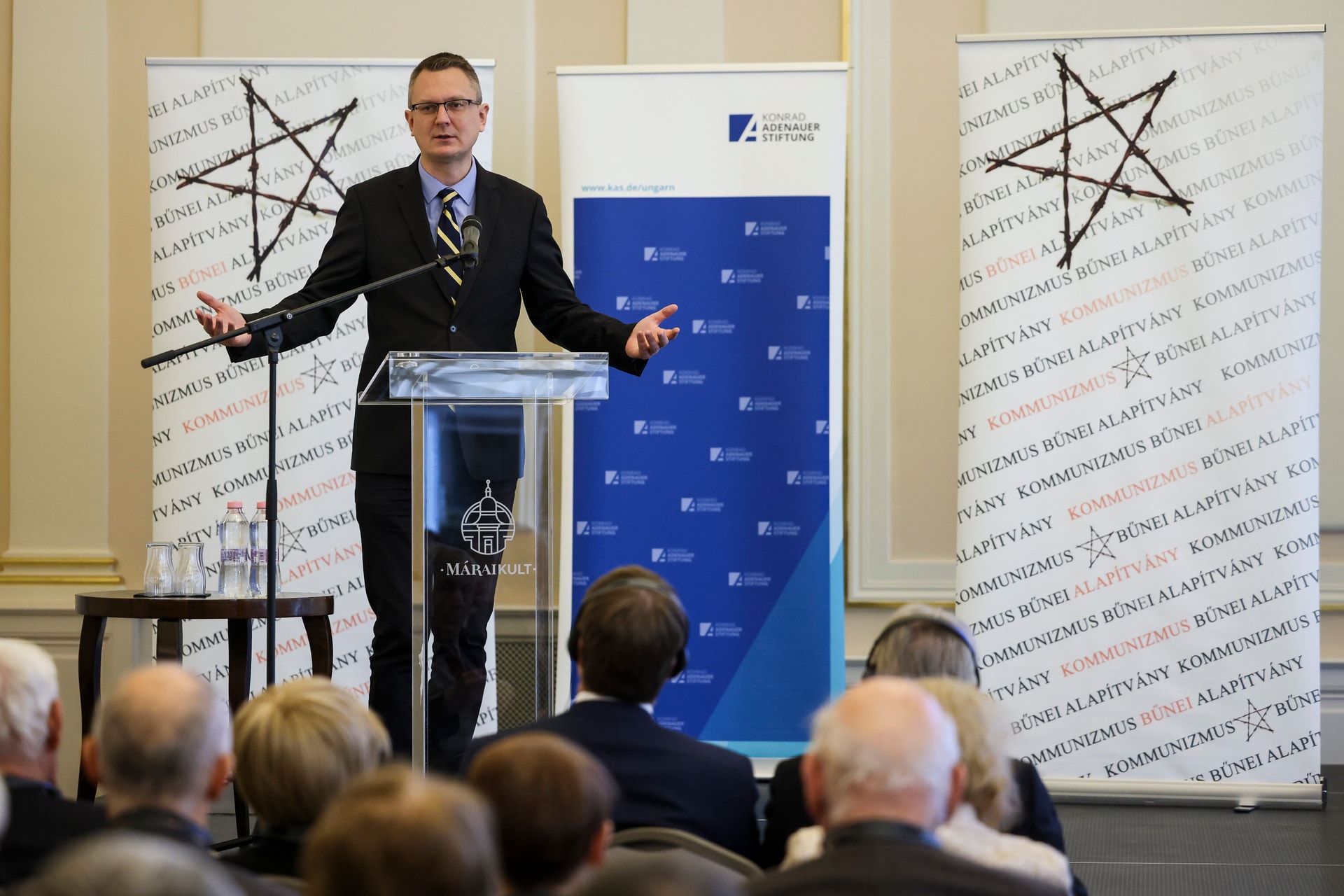 Rétvári Bence: Meg kell védeni a békét Magyarországon