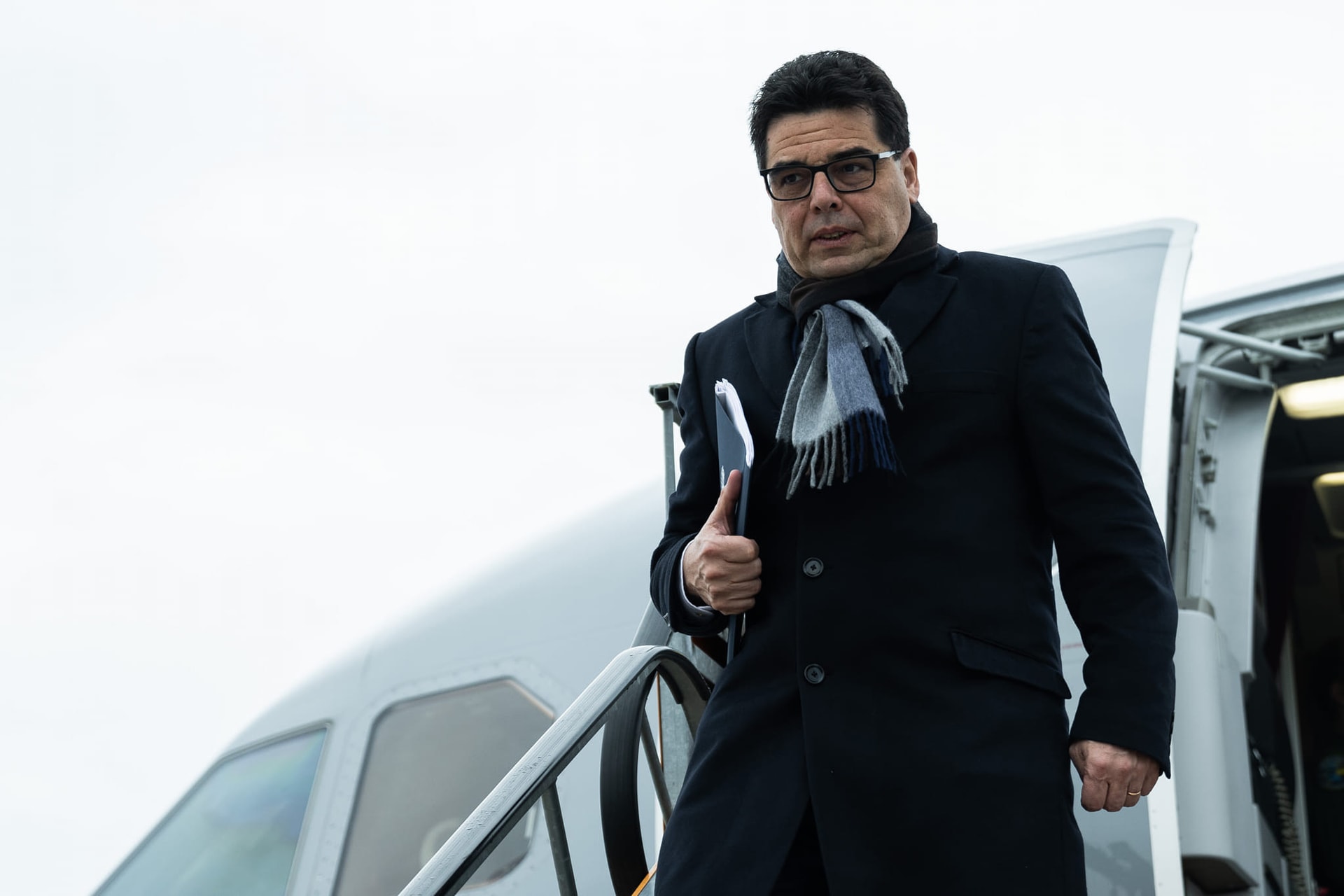Zsigmond Barna Pál: Korábban fegyverekkel, most jogi és politikai eszközzel kell a magyar érdekekért harcolni
