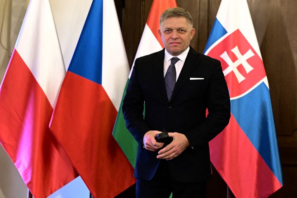 Szlovákia továbbra sem küldene fegyvereket Ukrajnának