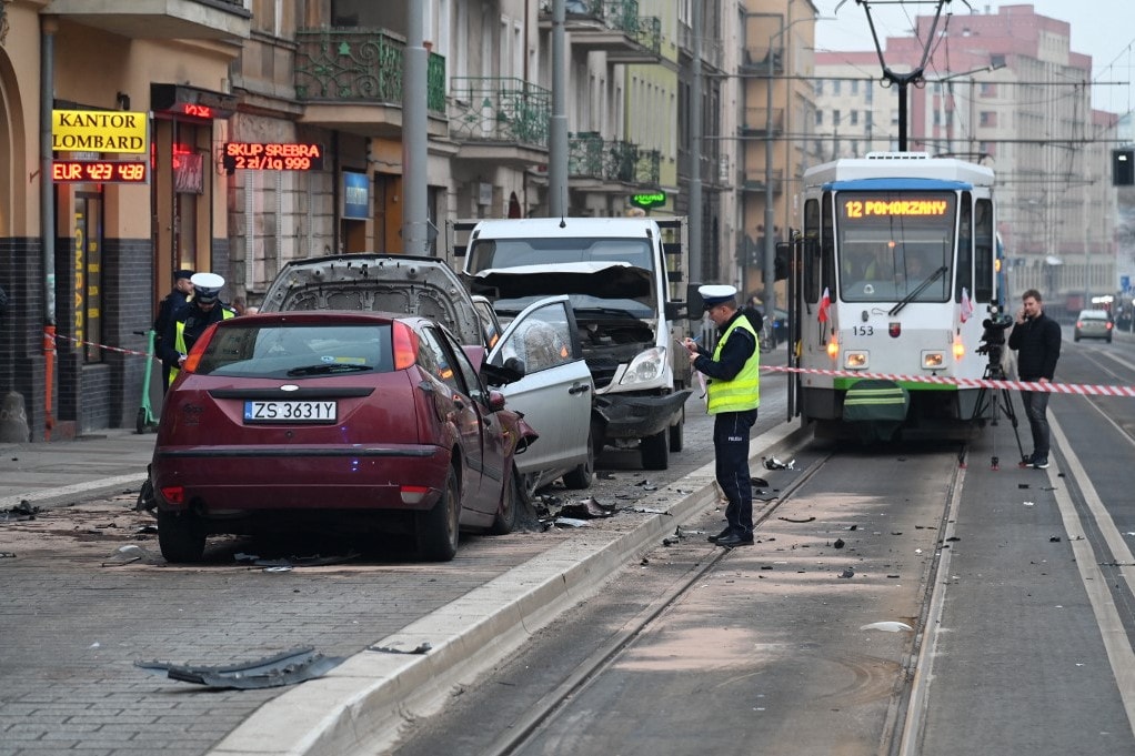 Nem viccelt a lengyel ámokfutó