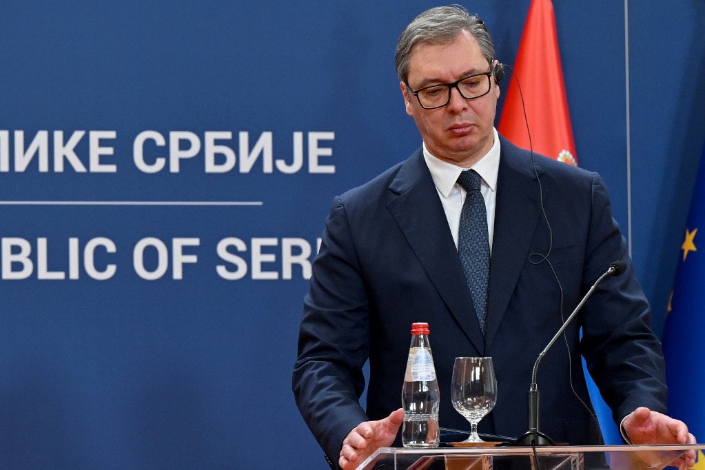 A szerb elnök Vlagyimir Putyinnal készül tárgyalni
