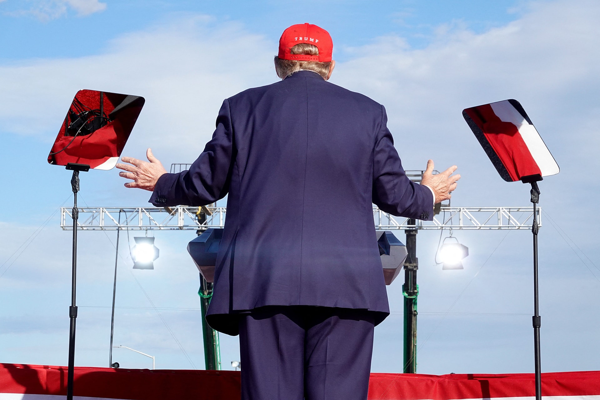 Trump „titkos” tervet dolgozott ki az ukrajnai konfliktus lezárására