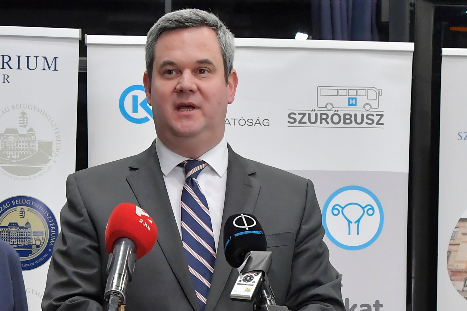 Húsz százalékkal emelkedik a szakdolgozók alapbére