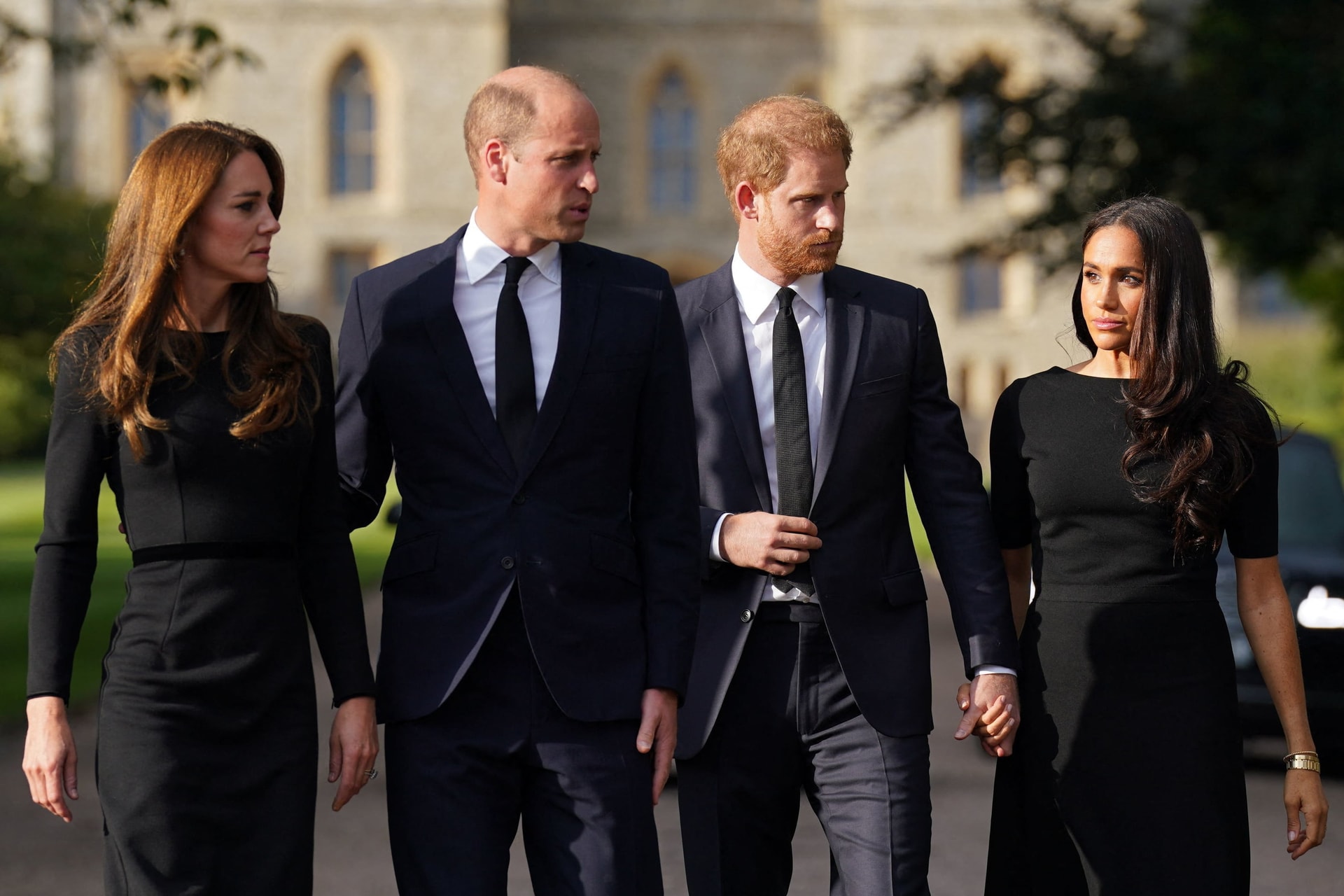 Kínos helyzetbe hozhatja Harry Katalinékat