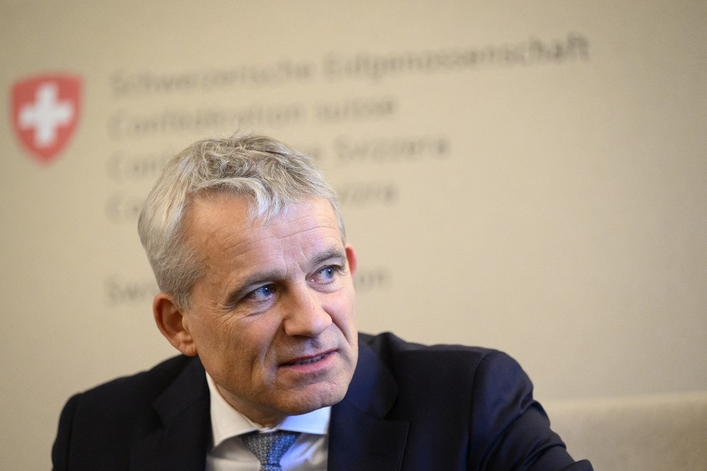 Svájc nem adja a nevét az oroszellenes szankciók kikényszerítéséhez