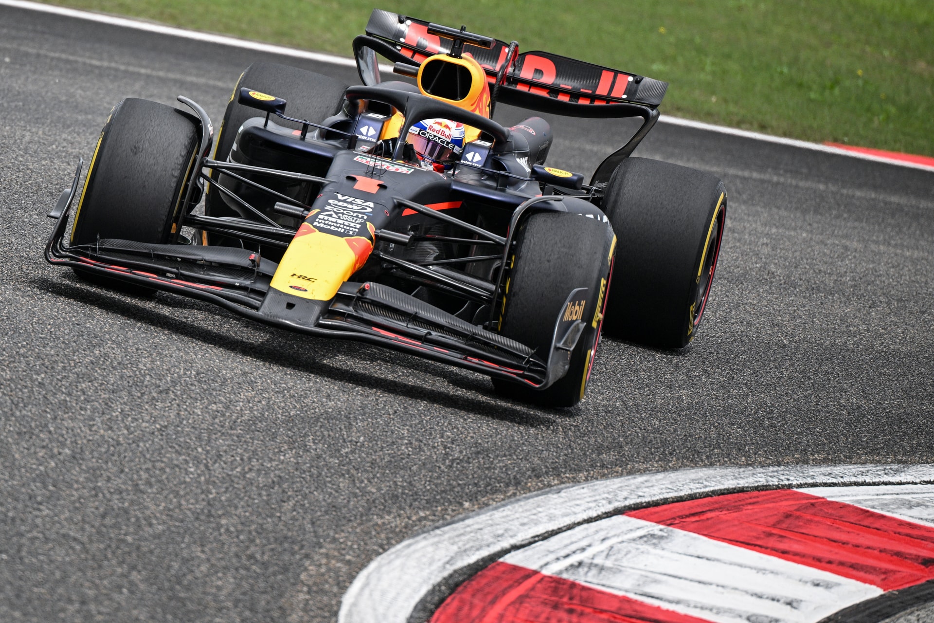 Verstappené a pole pozíció