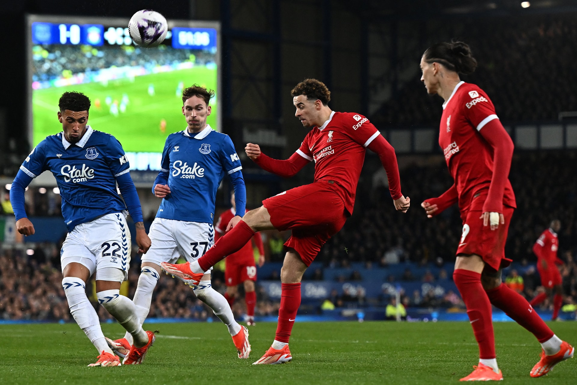 Premier League: Most a városi riválistól kaptak ki Szoboszlaiék