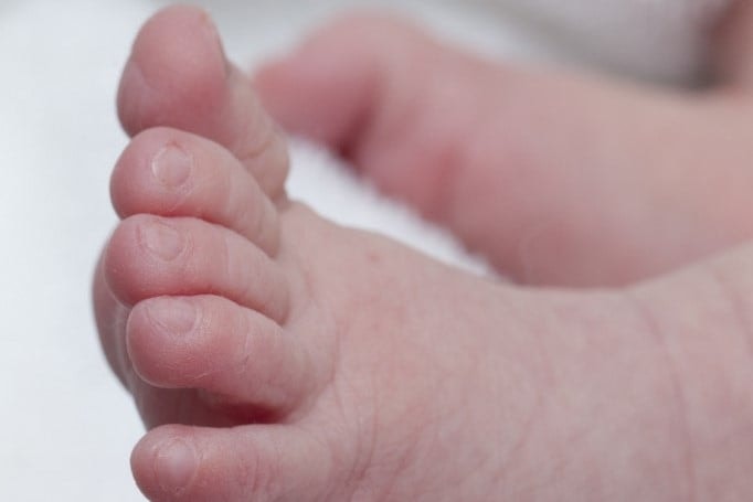 Három hónapos babája életét mentette meg a bátor anyuka