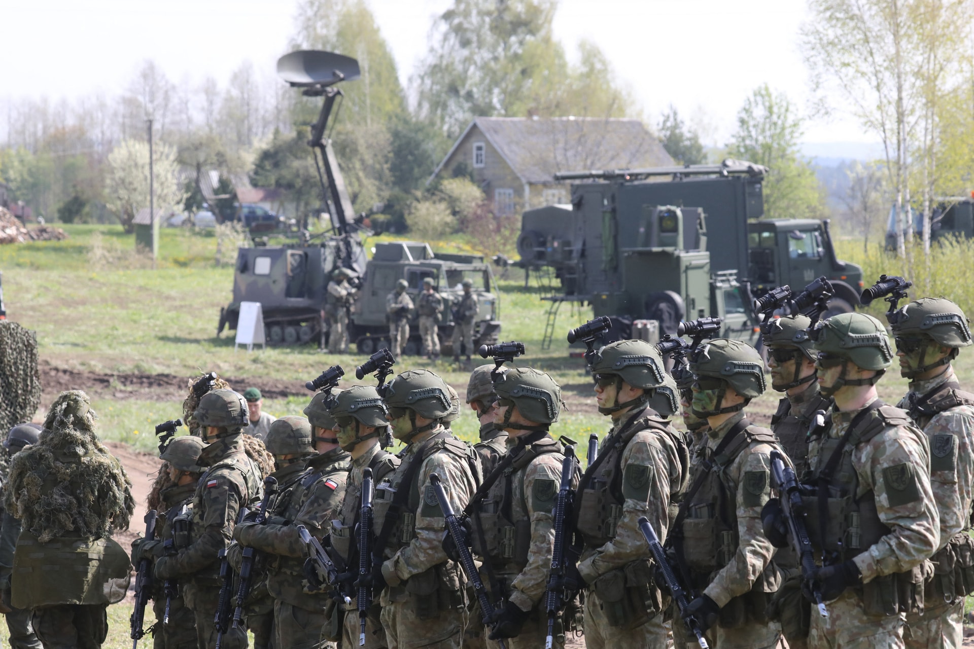 Finnország tárgyalásokat folytat a NATO-tagokkal csapatok telepítéséről