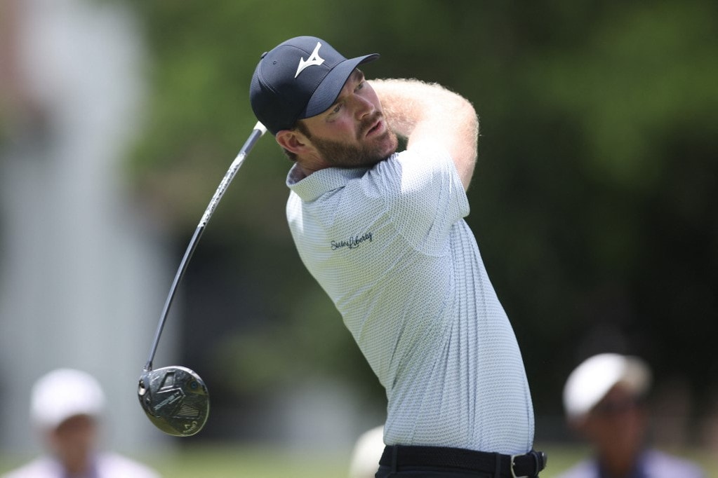 Öngyilkos lett a megtért golfozó