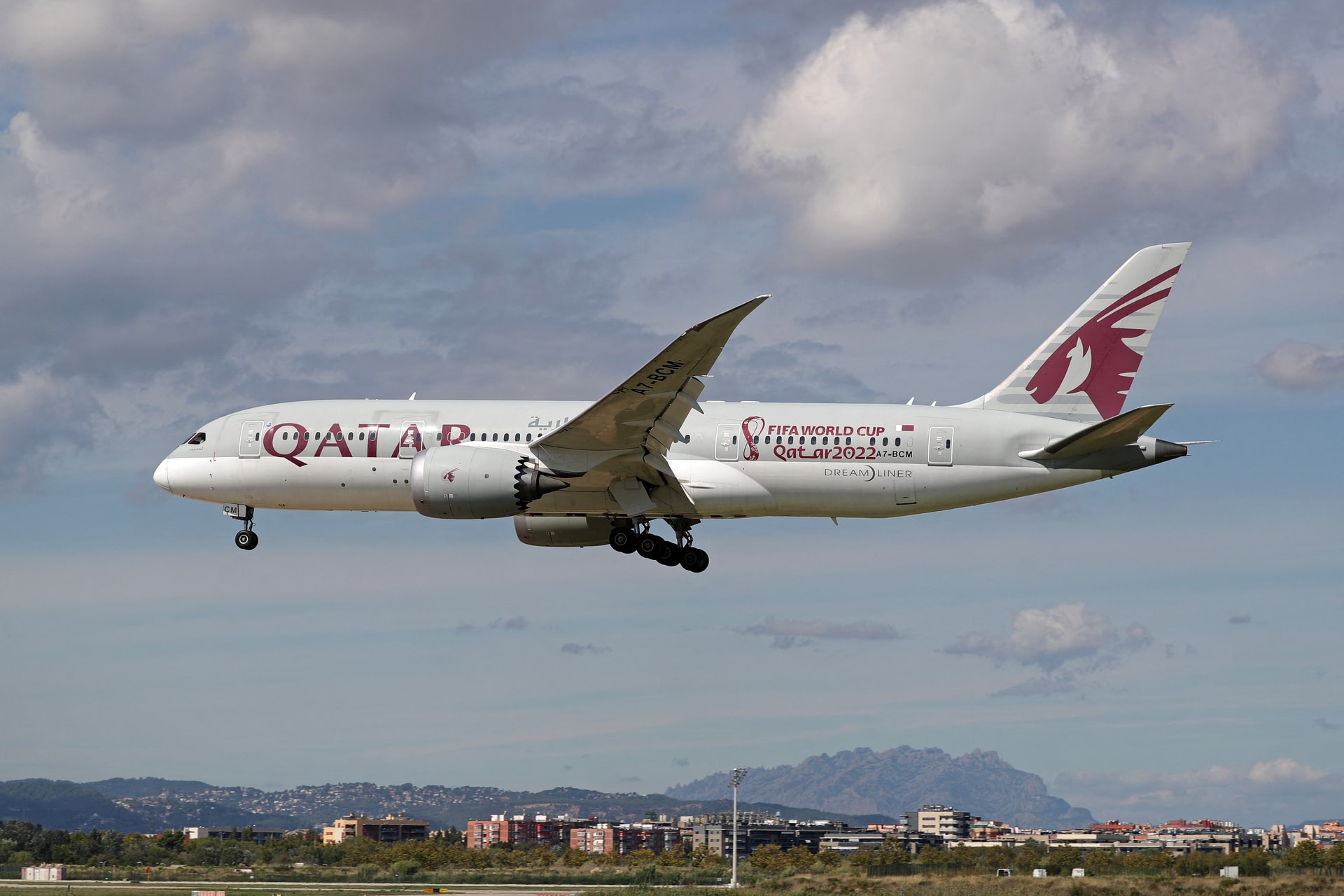 A Qatar Airways lett a világ legjobb légitársasága