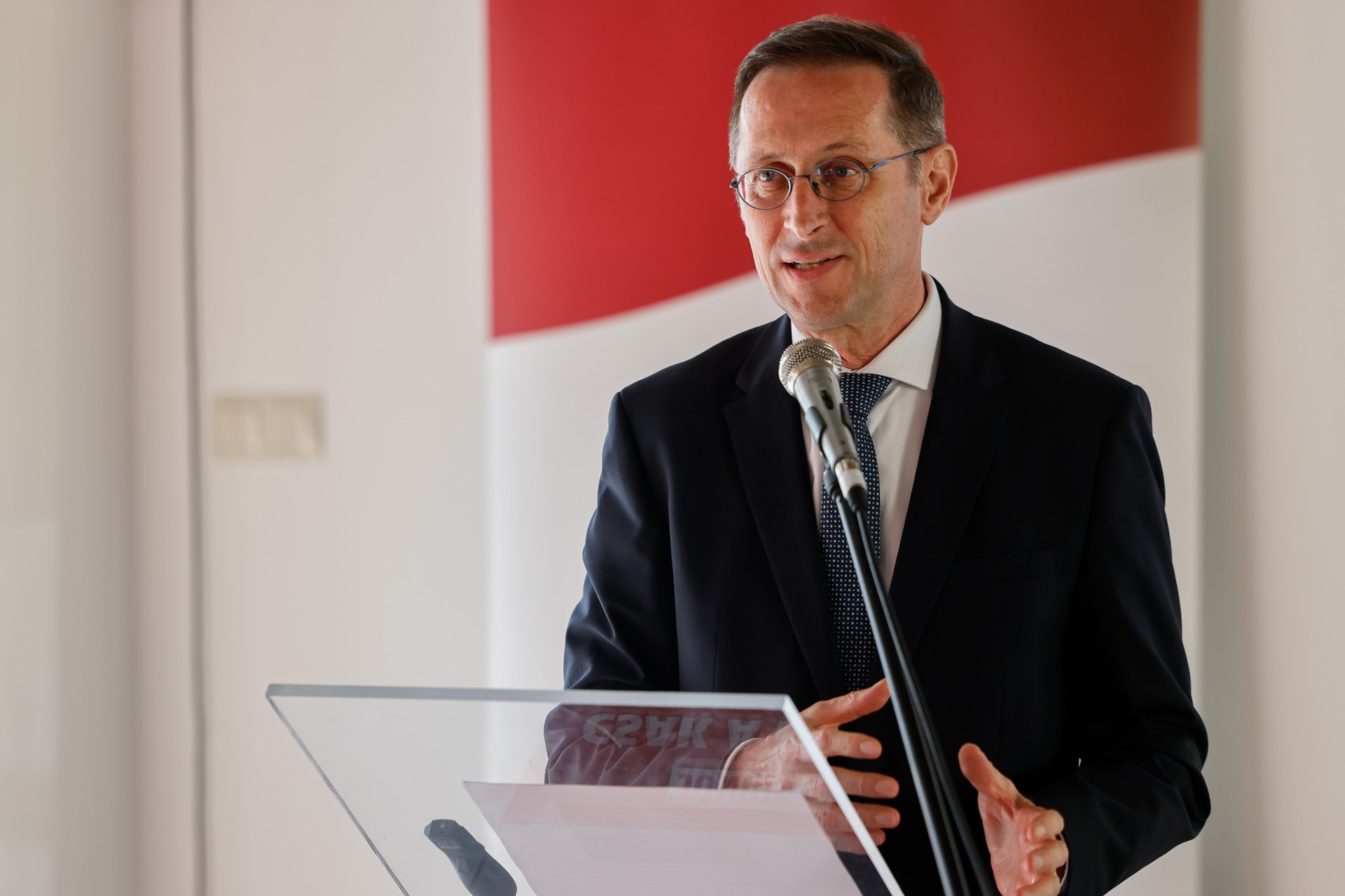 Varga Mihály: A Moody's után a Scope Ratings is befektetésre ajánlja Magyarországot