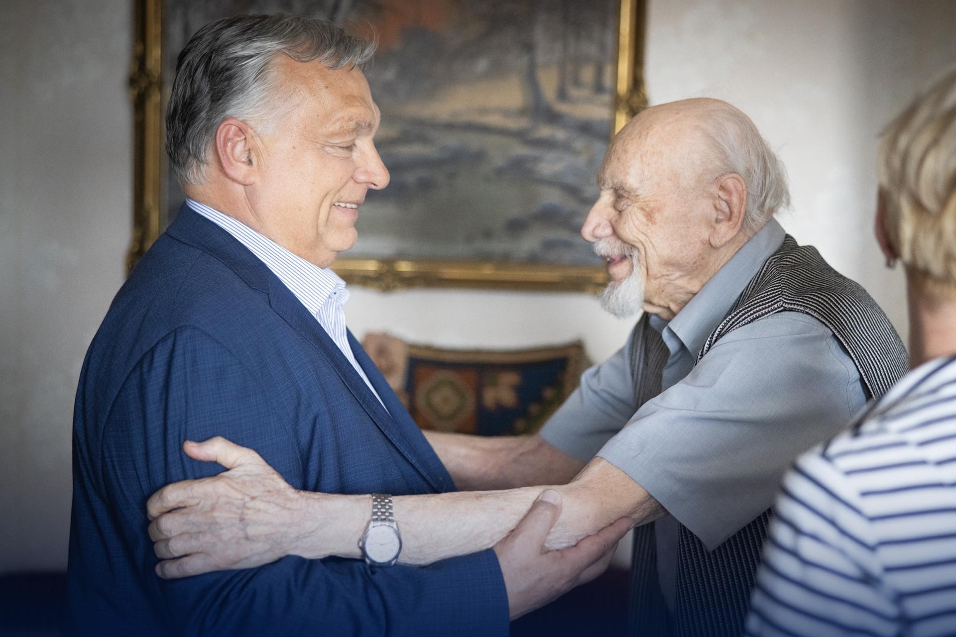 Orbán Viktor meglátogatta a legidősebb támogatóját + VIDEÓ