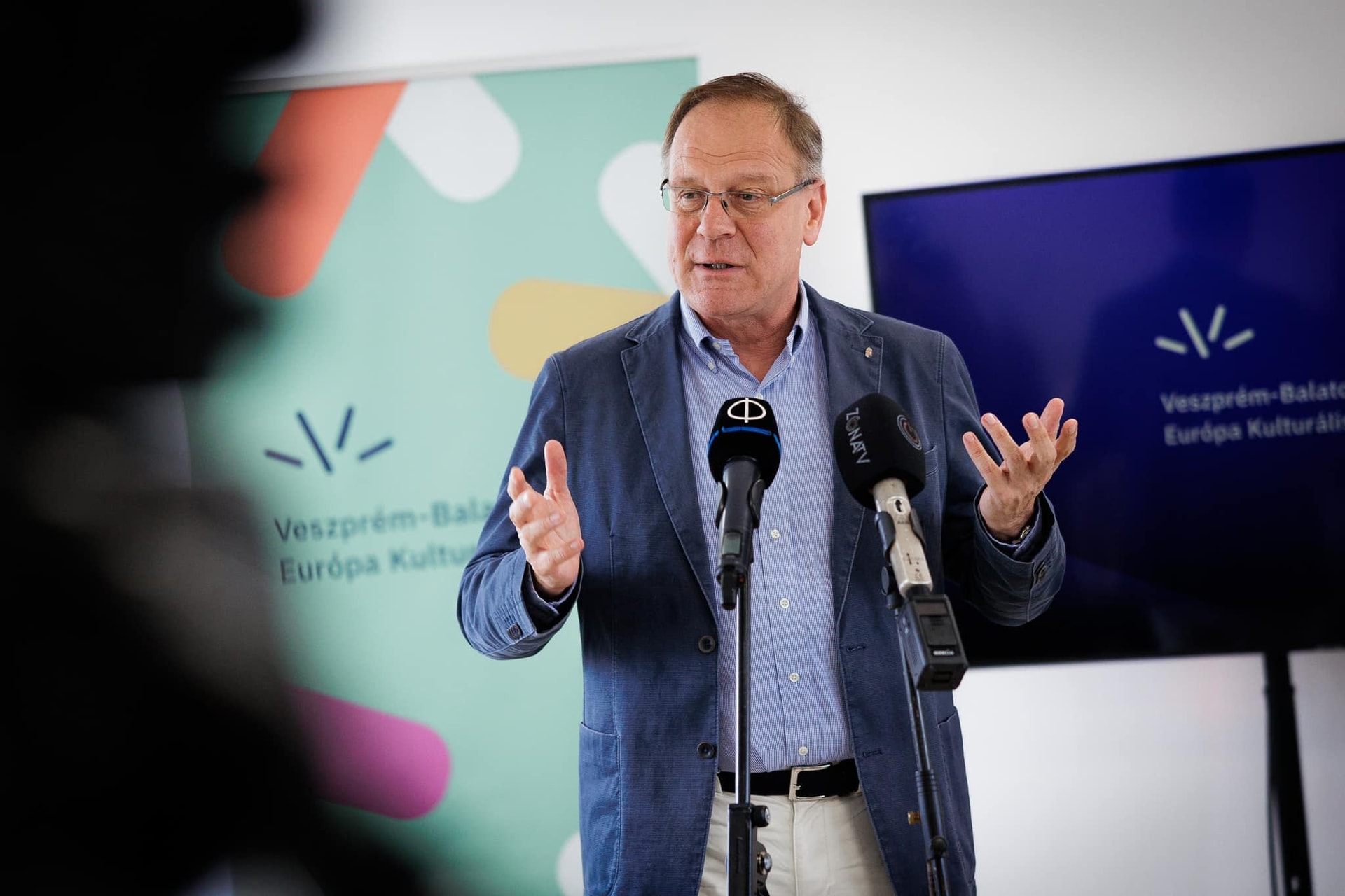 Navracsics: Ellenálló képességet kell kiépíteni a váratlan eseményekkel szemben