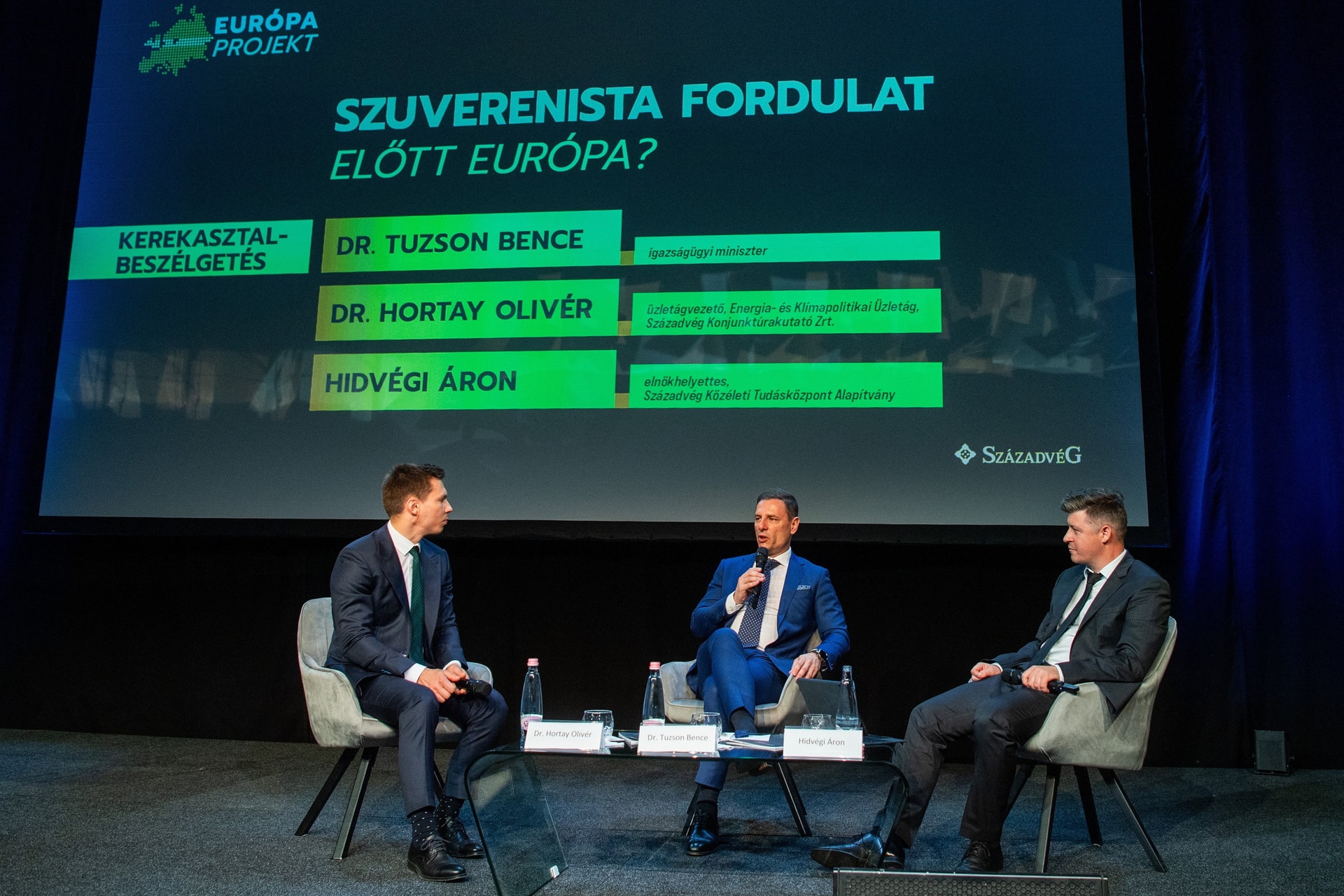 Tuzson Bence: Békepárti fordulatra van szükség Európában