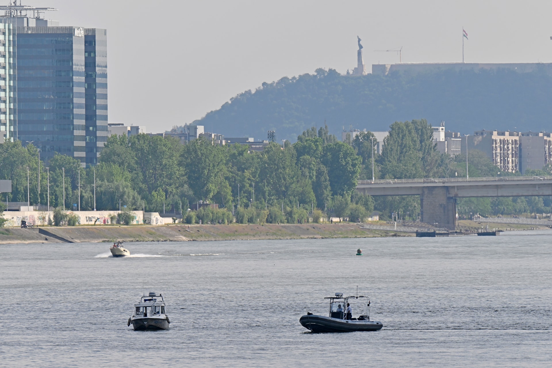 A rendőrök a Dunán leselkedő veszélyekre figyelmeztetnek