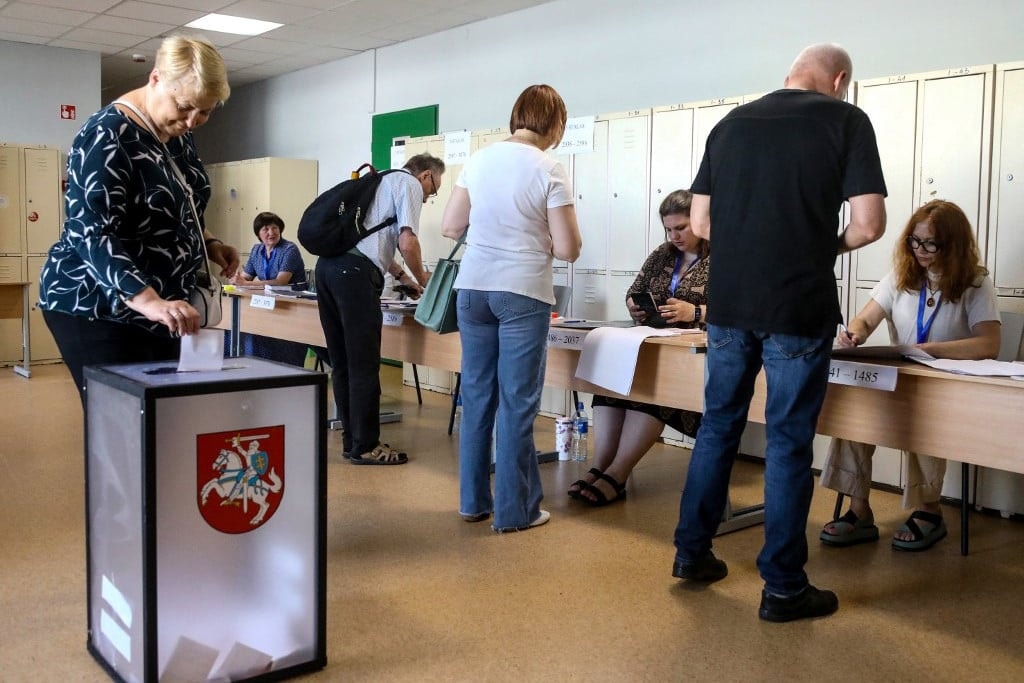 Litvániában megkezdődött az elnökválasztás második fordulója