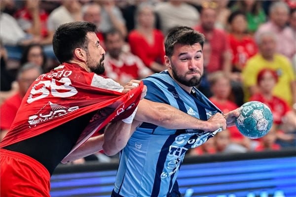 Férfi kézilabda finálé: előnyben a címvédő Veszprém
