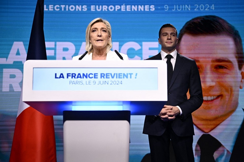 A francia jobbközép vezetője elfogadta Le Pen ajánlatát a közös jelöltállításra