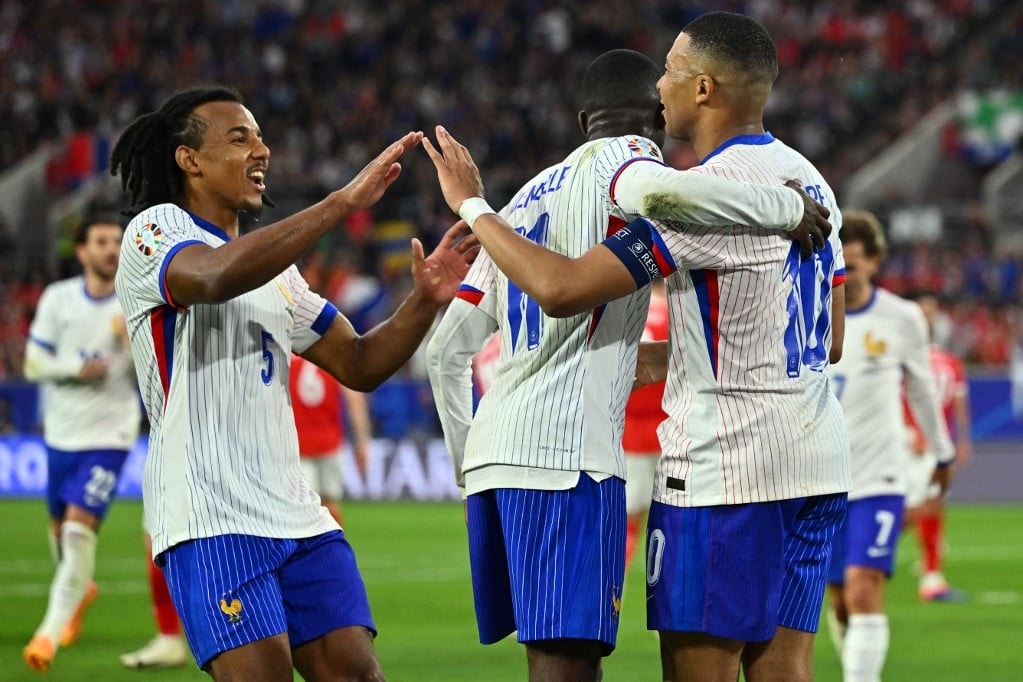 Dembélé szerint csapattársa nyerheti az idei Aranylabdát