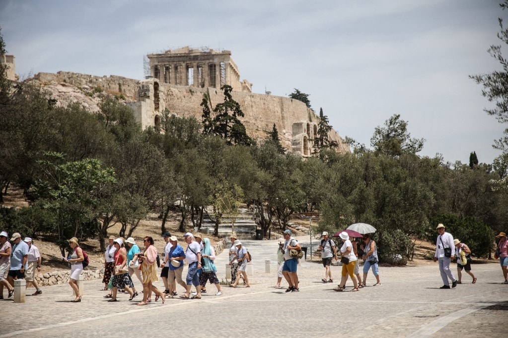 Újabb turista életét oltotta ki a hőség Görögországban