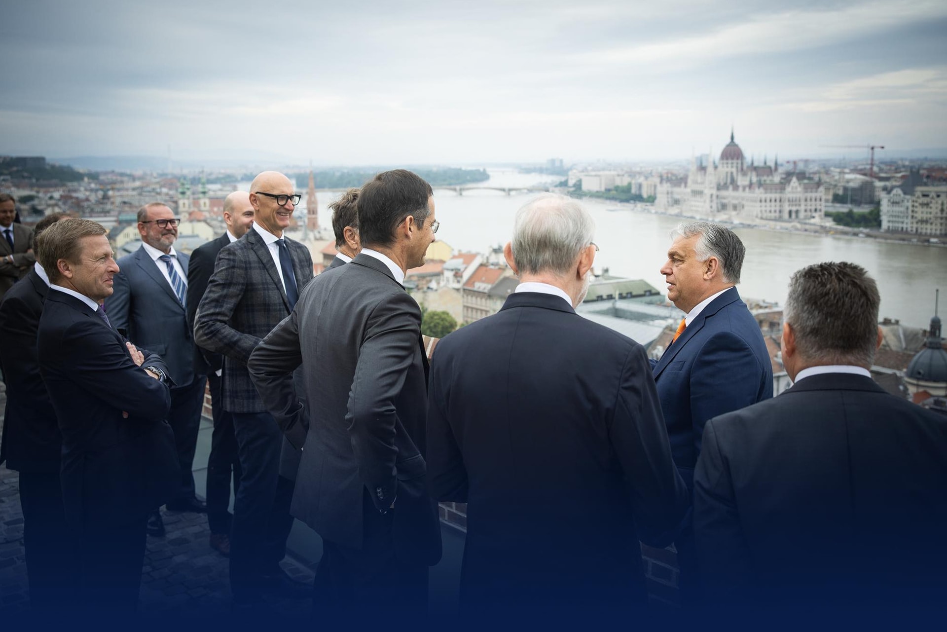 Orbán Viktor a legnagyobb európai iparvállalatok vezetőivel tárgyalt