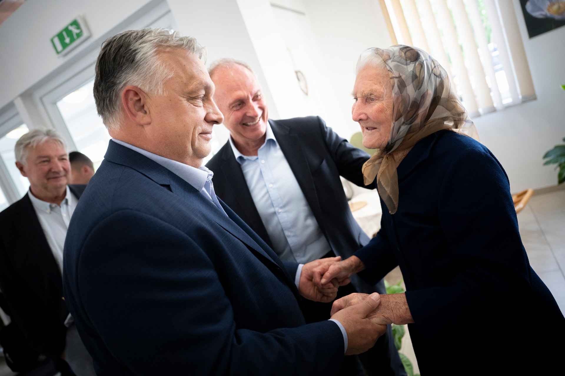 Orbán: Vasárnap mondjunk nemet a háborúra