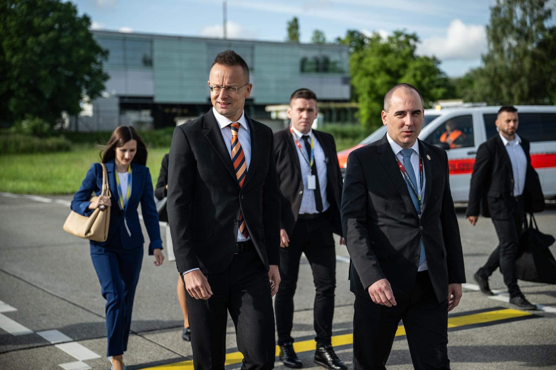 Szijjártó Péter: Érdemi béketárgyalásokat a háborúzó felek között!
