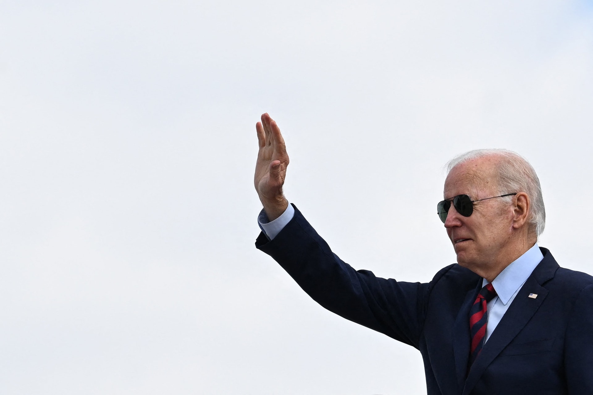 Hollywood örvend Joe Biden visszalépésének