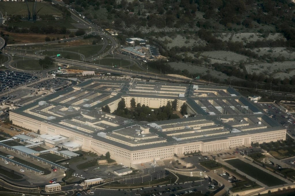 A Pentagon hadrendbe állítja a Palantir MI-alapú célmeghatározó rendszerét