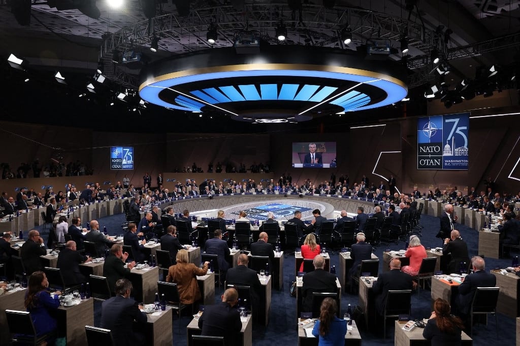 Részese a NATO az ukrán konfliktusnak Moszkva szerint