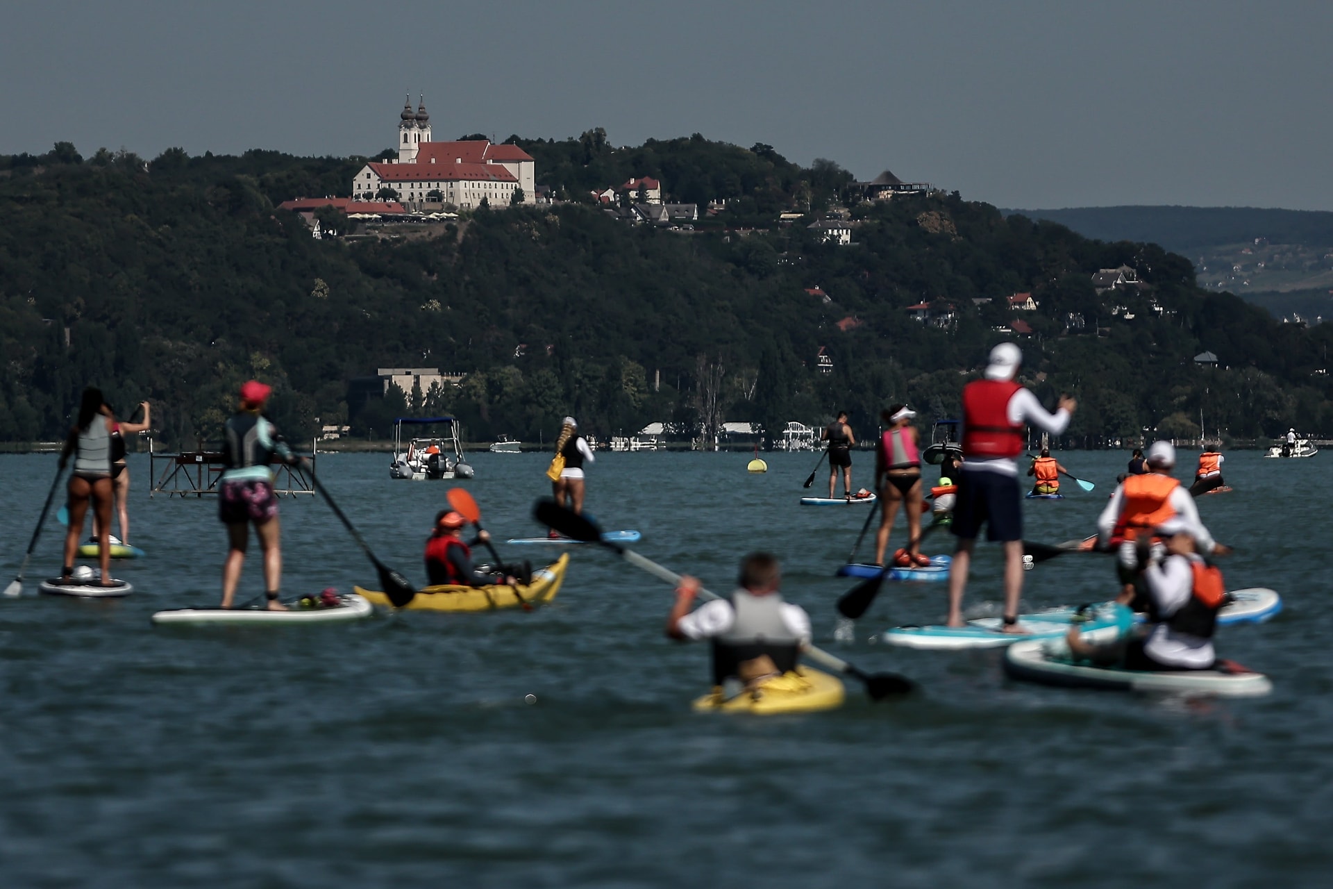 Sokan utaznak a Balatonra az augusztus 20-ai hosszú hétvégén