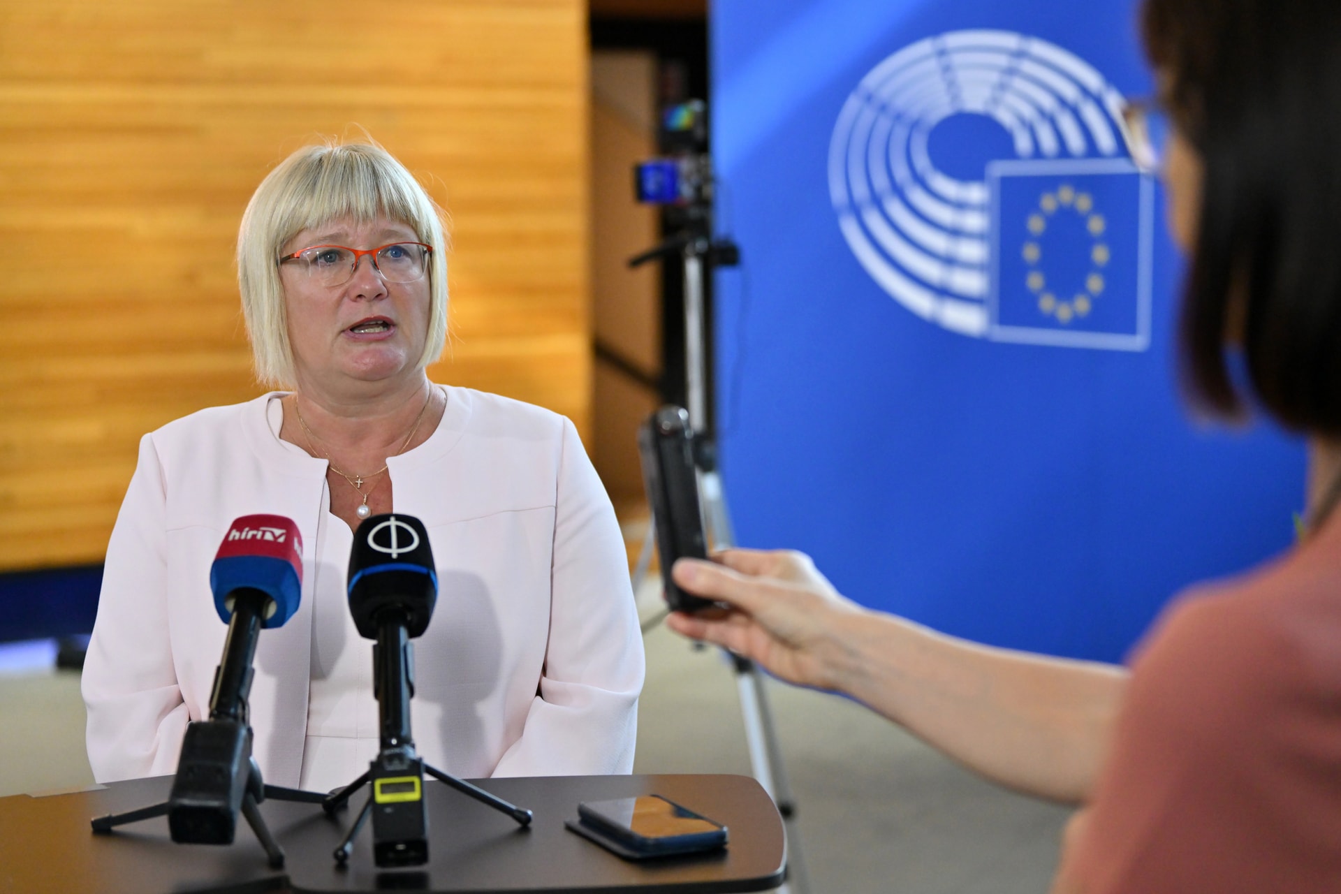 Az EP nem szavazta meg a politikai erőszak elítélését