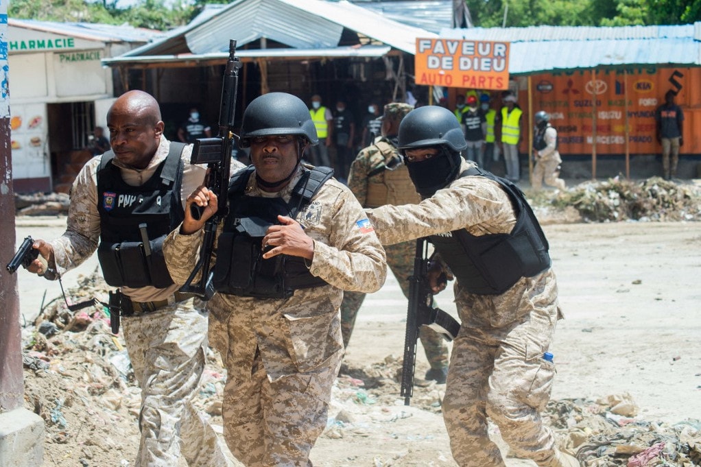 A Haiti rendőrség visszafoglalta a főváros legnagyobb kórházát