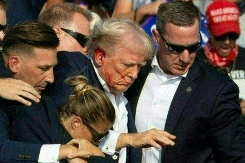 Mesterlövész támadt Donald Trumpra